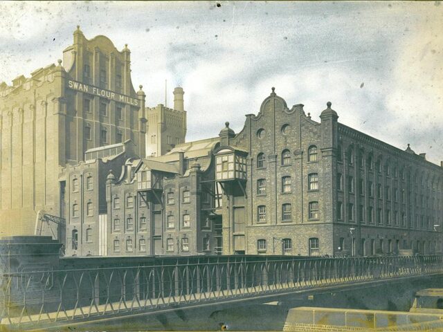 Swan Flour Mills
