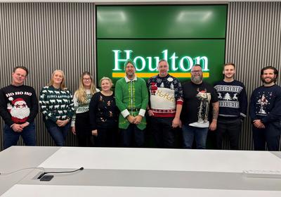 XMAS JUMPER DAY 25